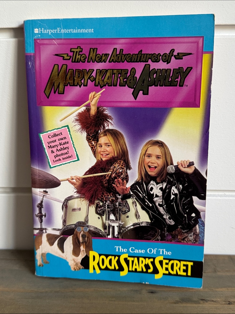The New Adventures of Mary-Kate & Ashley #16: The Case of the Rock Star’s Secret